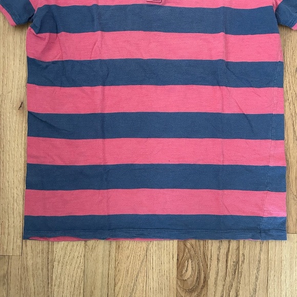 Gap Men’s Red and Blue Striped Active Men’s T-Shirt Sz Small - Picture 3 of 5